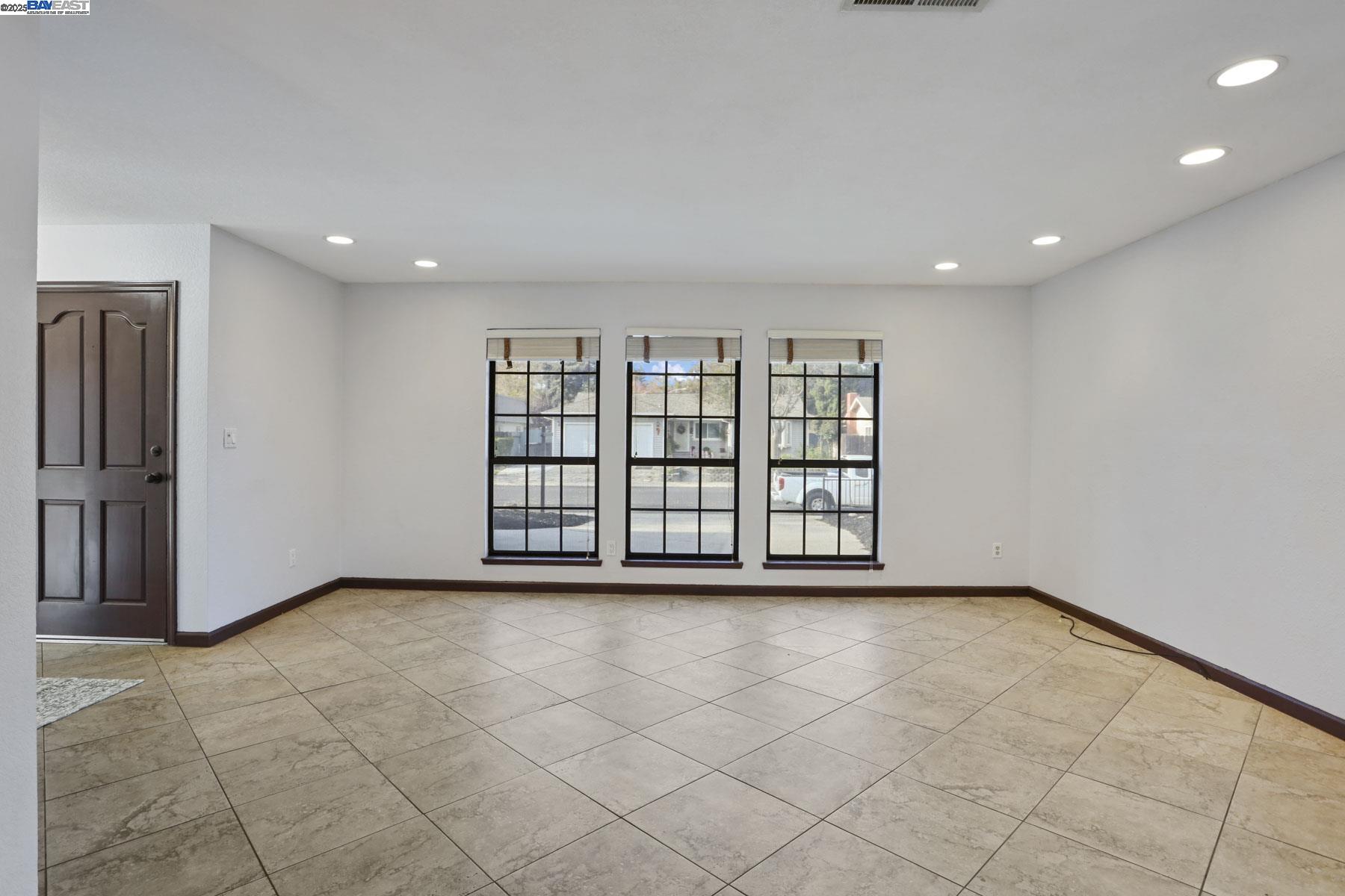 1312 Wylmawood Lane Modesto, CA 95355 - Photo 20 of 37