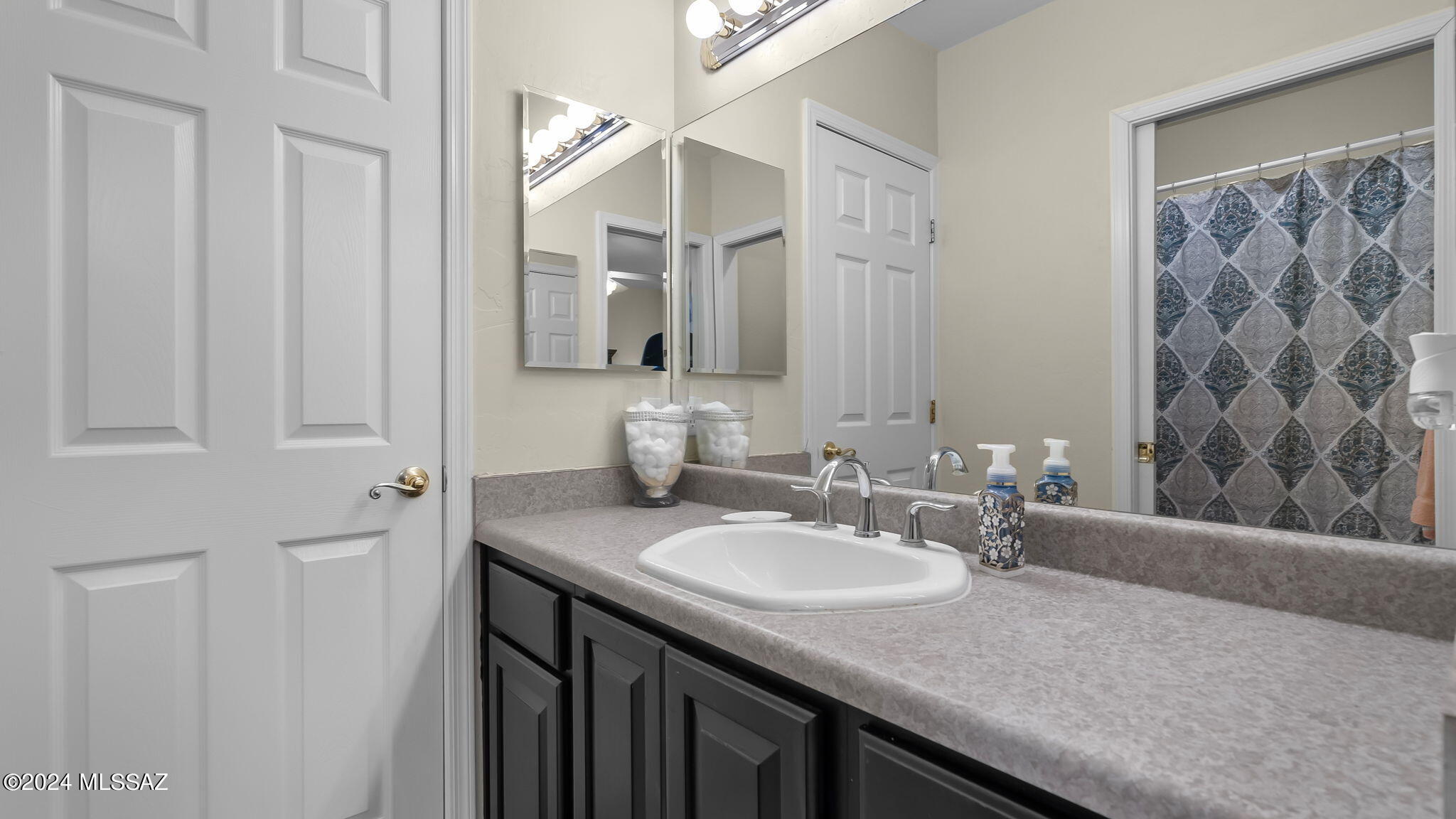 416 Bury Court Rio Rico, AZ 85648 - Photo 26 of 47