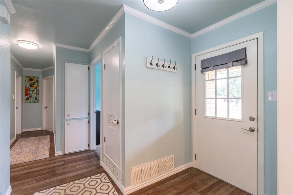 431 Kennedy Street Clyde, TX 79510 - Photo 6 of 40