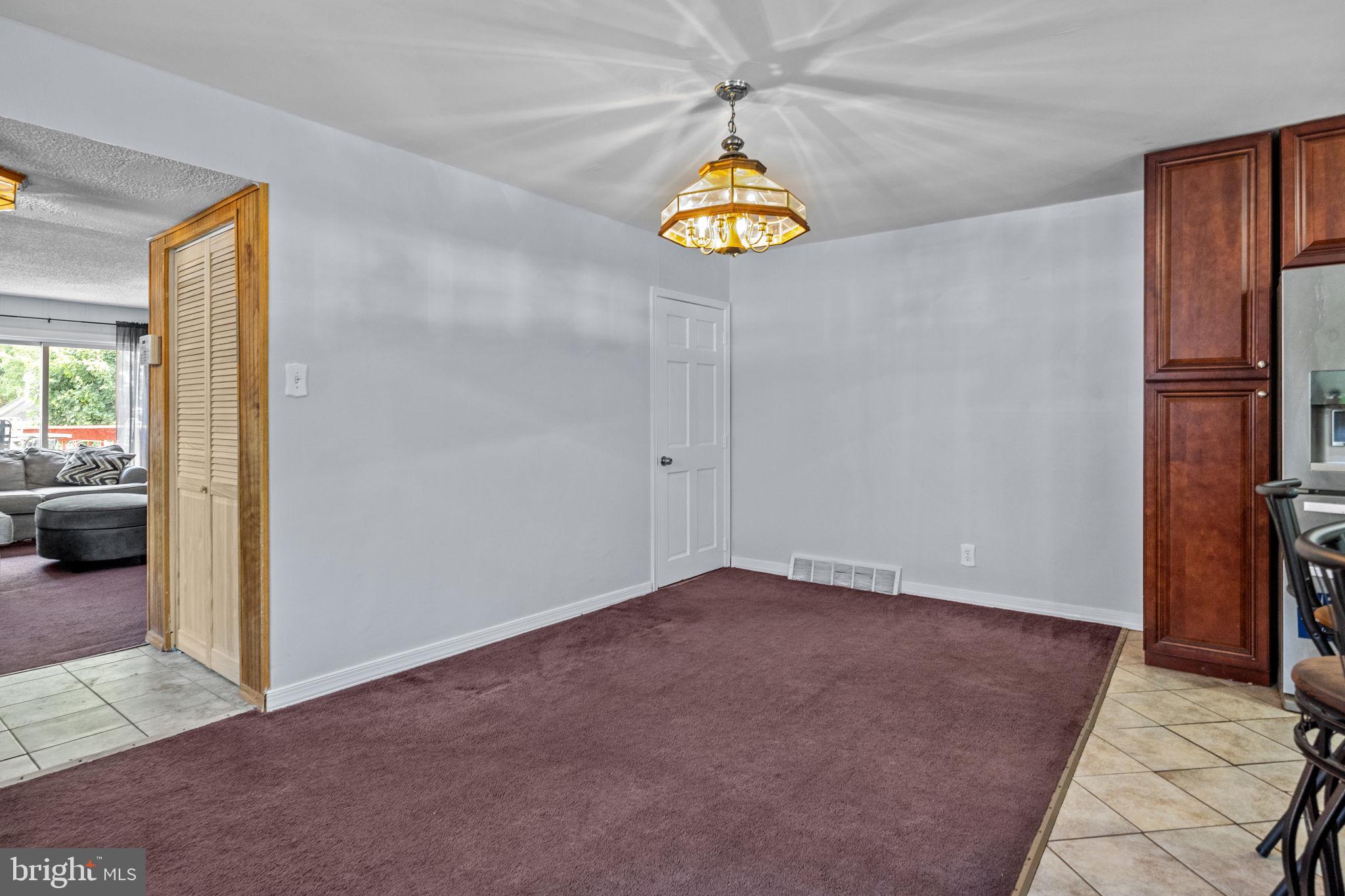 11729 Stevens Road Philadelphia, PA 19116 - Photo 14 of 31