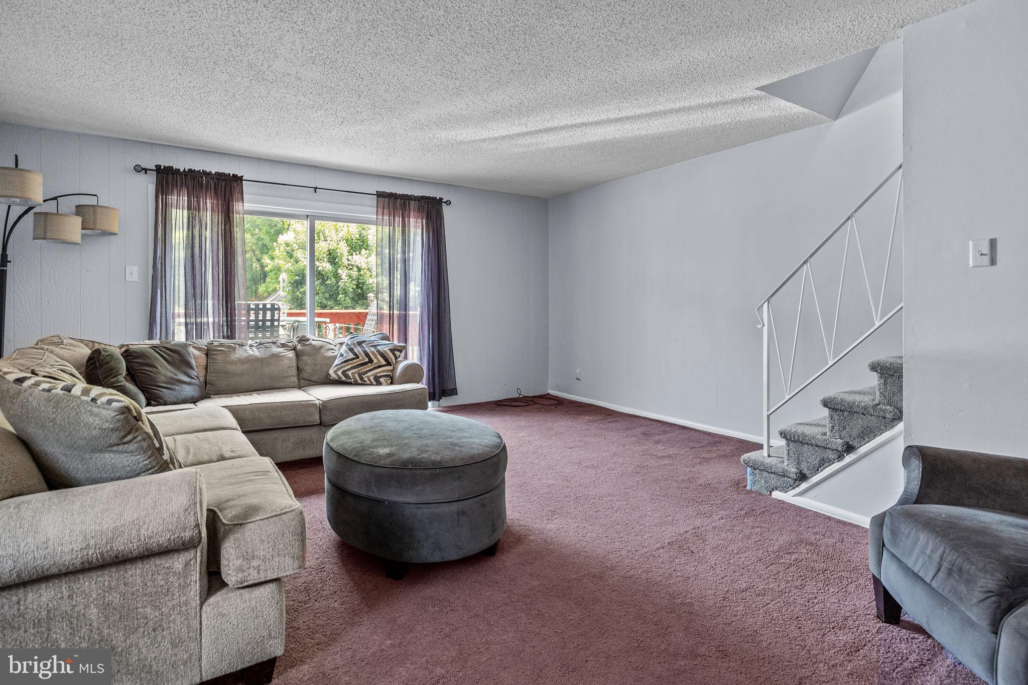 11729 Stevens Road Philadelphia, PA 19116 - Photo 5 of 31