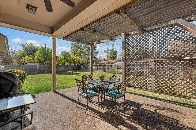 $315,000 | 142 Phillip Circle, Hewitt, TX 76643