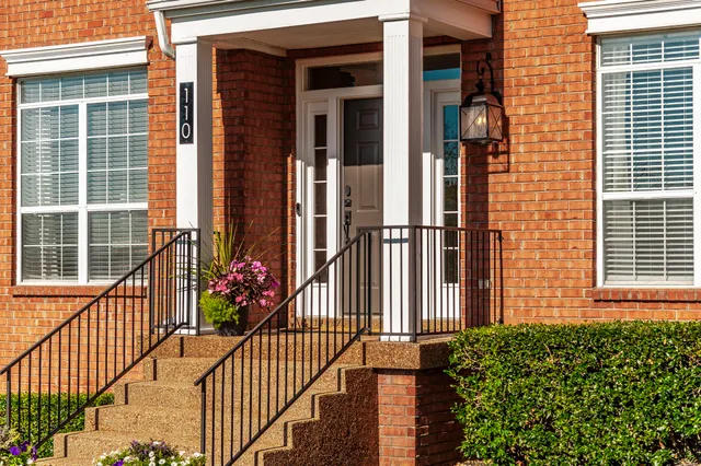 $739,900 | 110 Yvonne Court, Goodlettsville, TN 37072