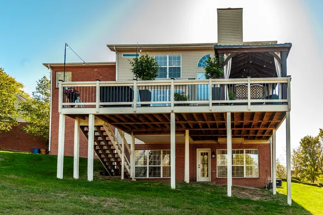 $739,900 | 110 Yvonne Court, Goodlettsville, TN 37072