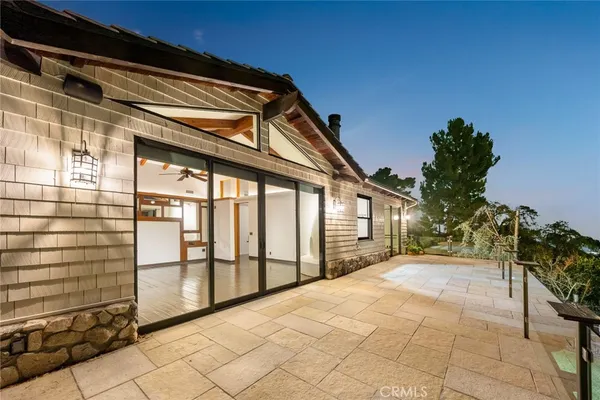 $6,050,000 | 5310 Linda Vista Drive, La Canada Flintridge, CA 91011