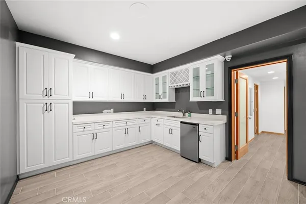 $6,050,000 | 5310 Linda Vista Drive, La Canada Flintridge, CA 91011