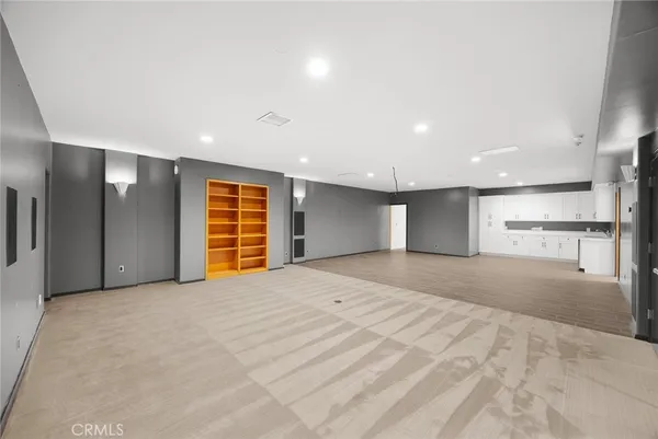 $6,050,000 | 5310 Linda Vista Drive, La Canada Flintridge, CA 91011