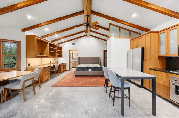 $6,050,000 | 5310 Linda Vista Drive, La Canada Flintridge, CA 91011