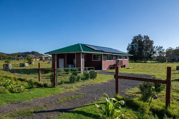 $1,340,000 | 64-5240 White Road, Kamuela, HI 96743