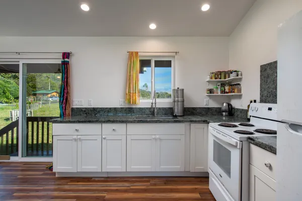 $1,340,000 | 64-5240 White Road, Kamuela, HI 96743