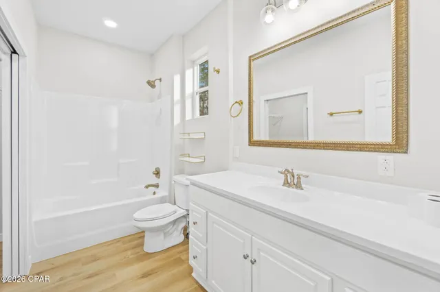 $239,999 | 3055 Pioneer Road, Vernon, FL 32462