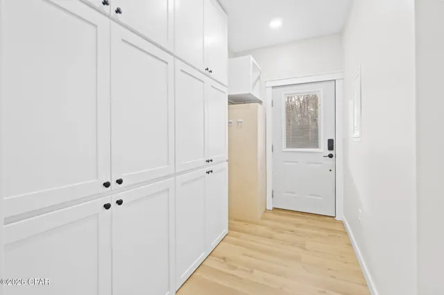 $239,999 | 3055 Pioneer Road, Vernon, FL 32462