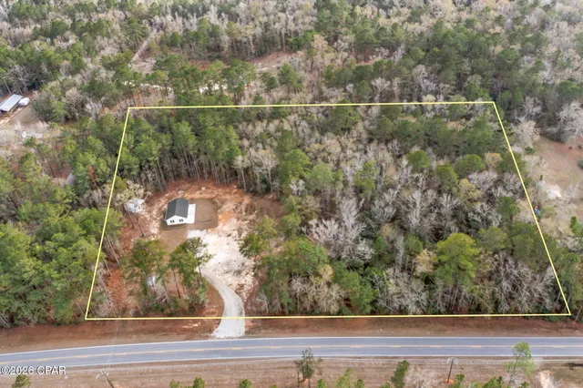 $239,999 | 3055 Pioneer Road, Vernon, FL 32462