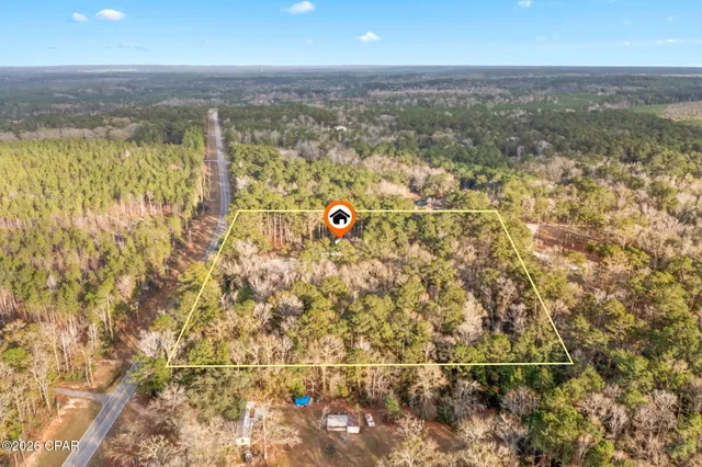 $239,999 | 3055 Pioneer Road, Vernon, FL 32462