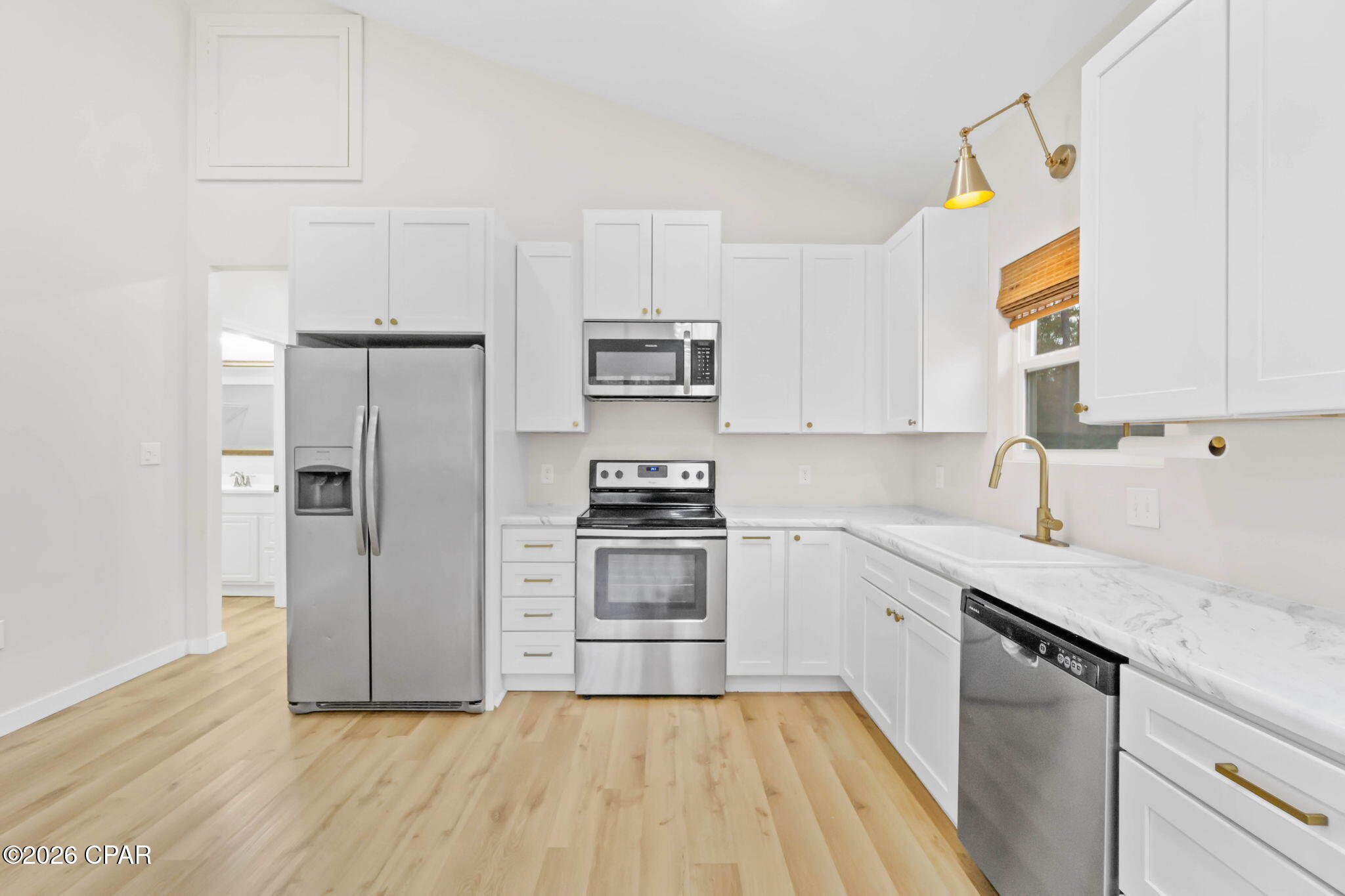 3055 Pioneer Road Vernon, FL 32462 - Photo 9 of 33