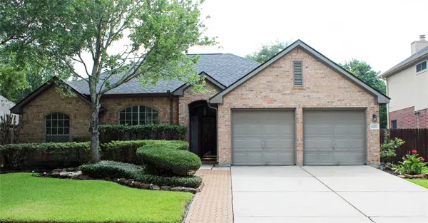 $2,100 | 18022 Still Springs Court, Humble, TX 77346