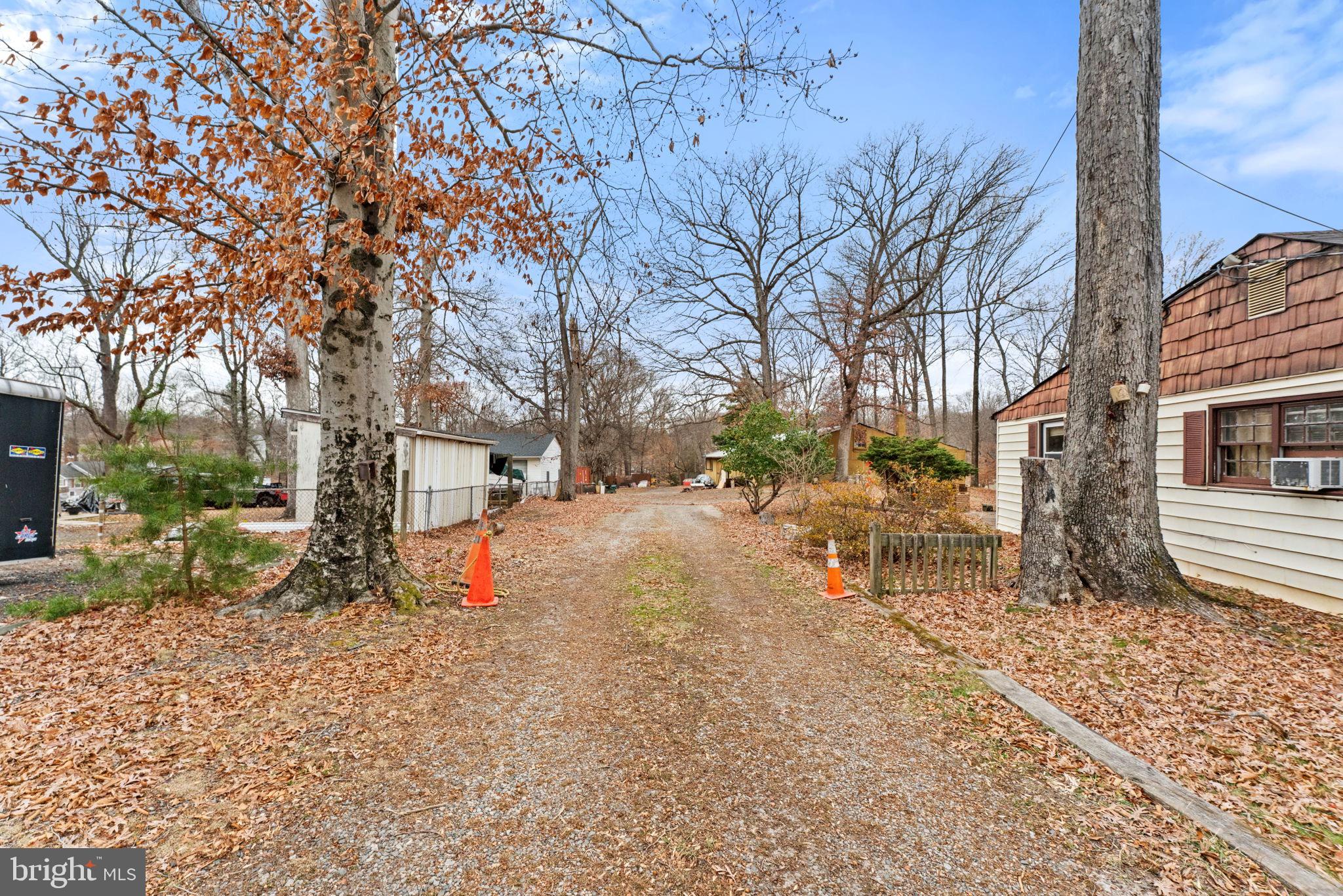 8906 Hooes Road Fairfax Station, VA 22039 - Photo 29 of 45
