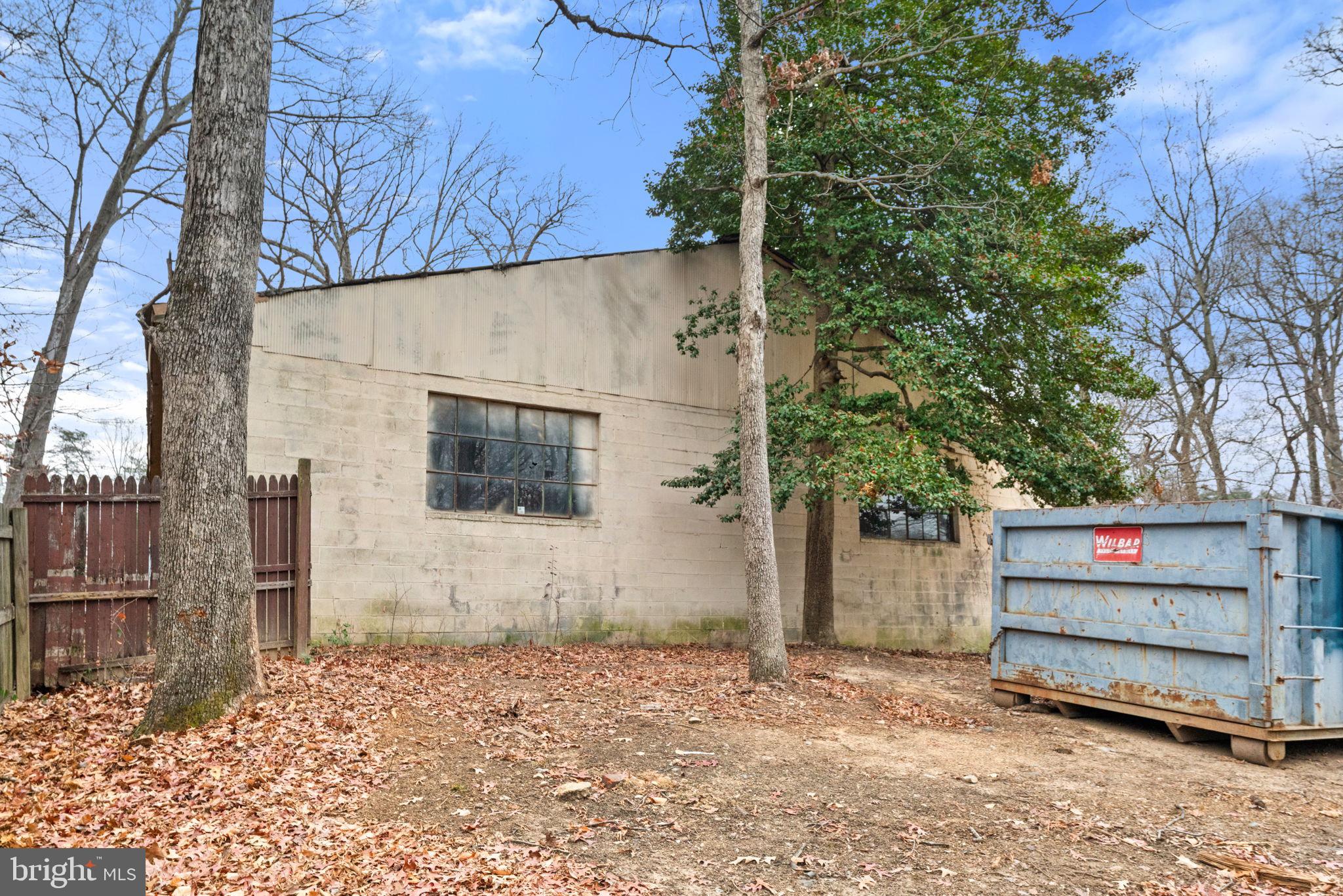 8906 Hooes Road Fairfax Station, VA 22039 - Photo 10 of 45 a sign on the side of a building