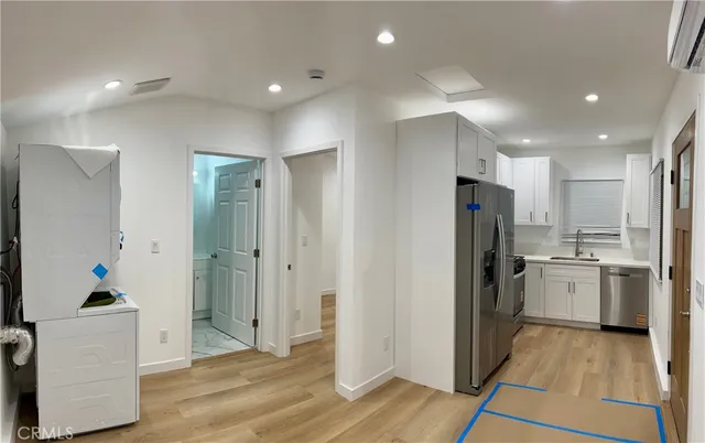 $1,999 | 18658 Runnymede Street, Reseda, CA 91335