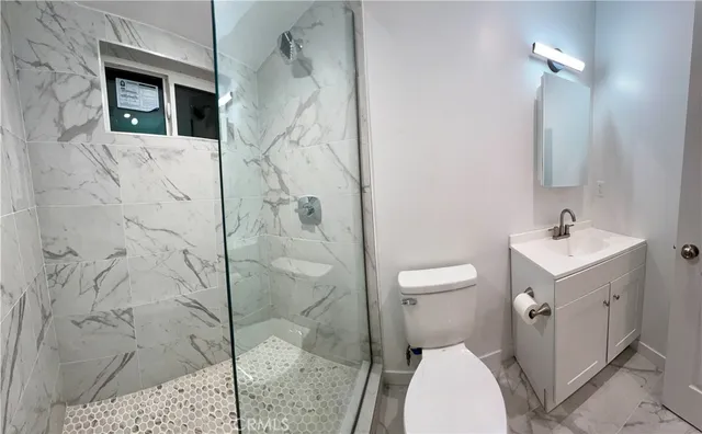 $1,999 | 18658 Runnymede Street, Reseda, CA 91335