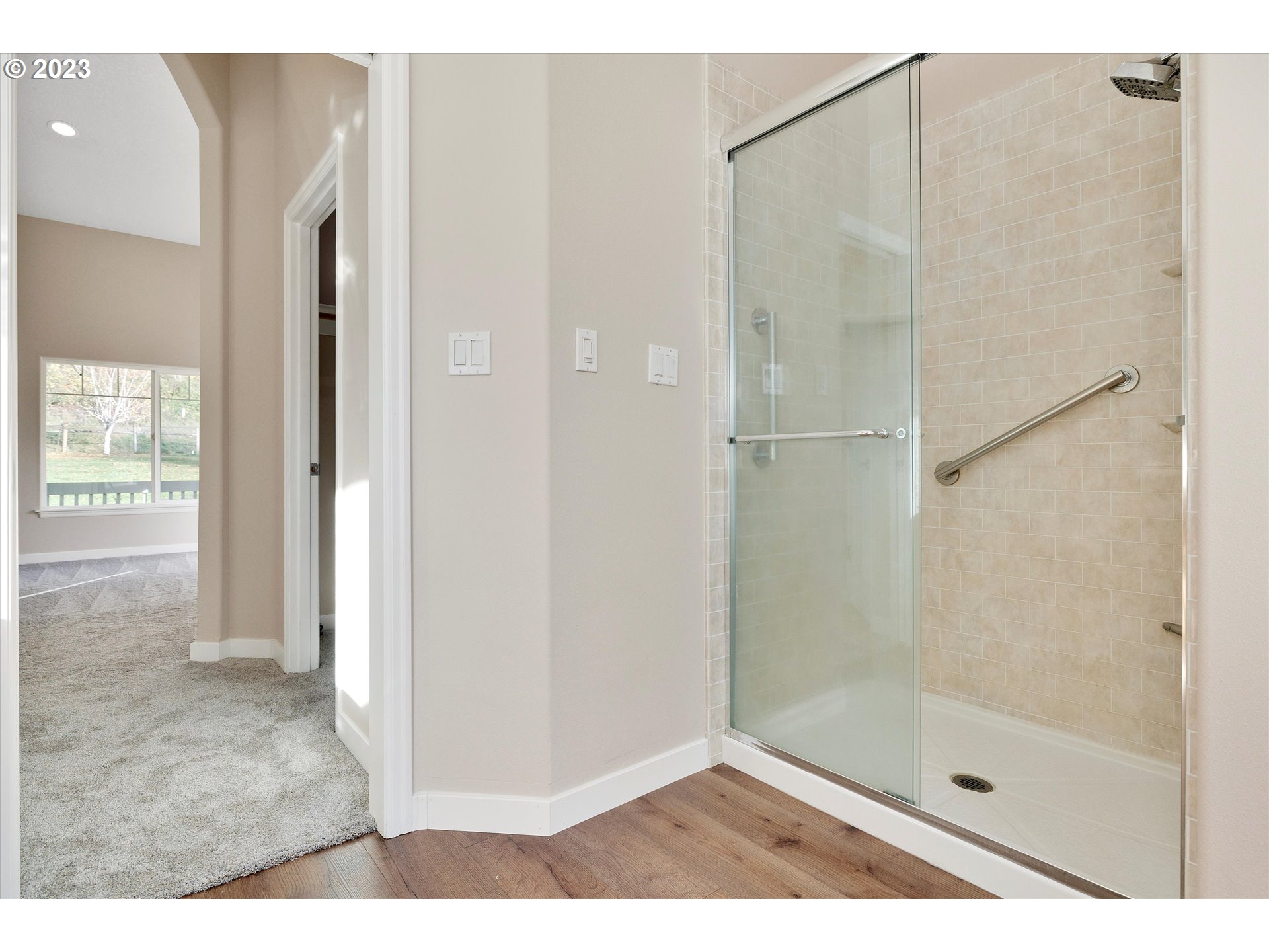 19053 South Mattoon Road Estacada, OR 97023 - Photo 20 of 47 a bathroom with a shower
