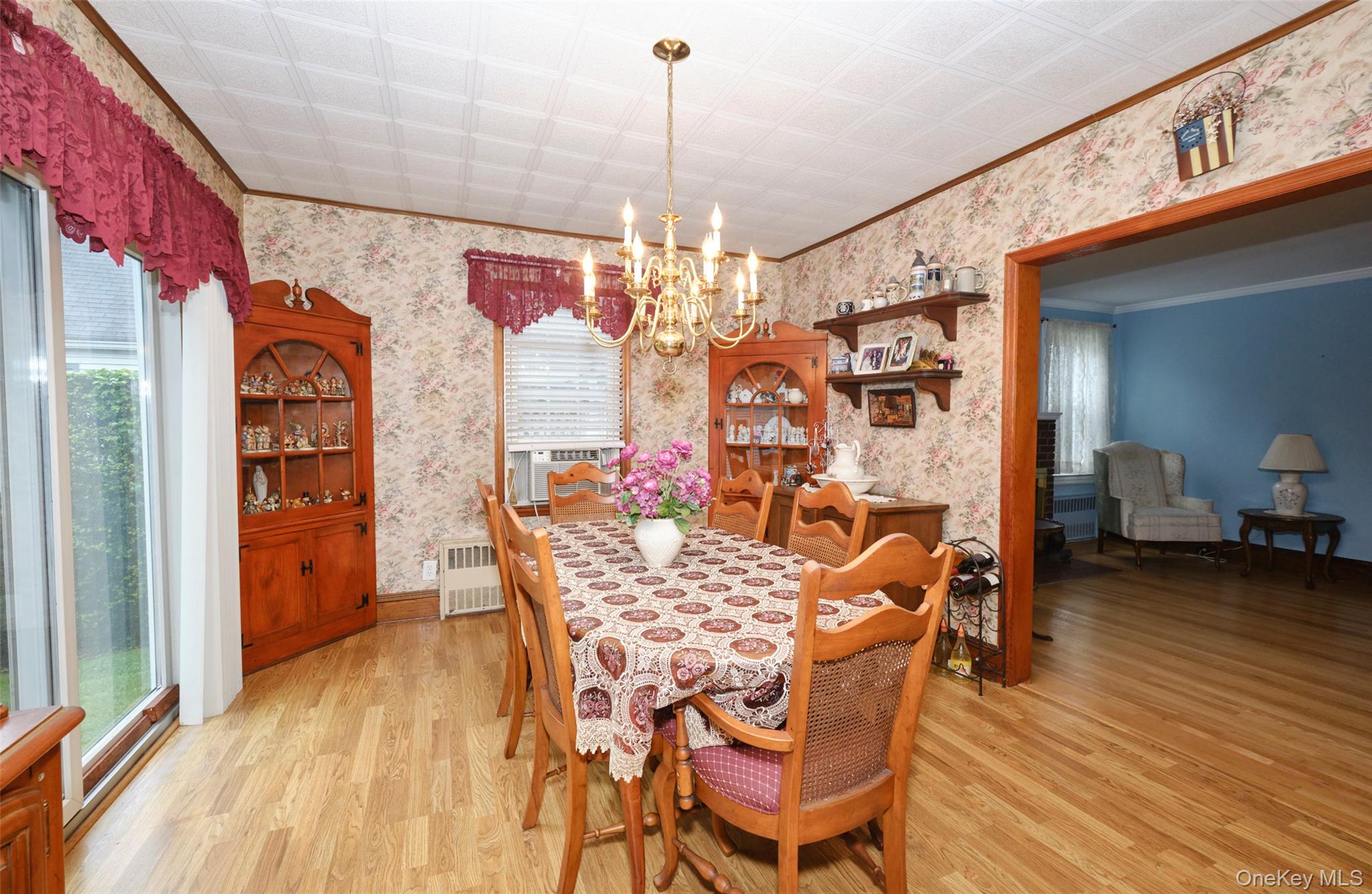 17 Concord Street Floral Park, NY 11001 - Photo 15 of 38 Formal Dining Room