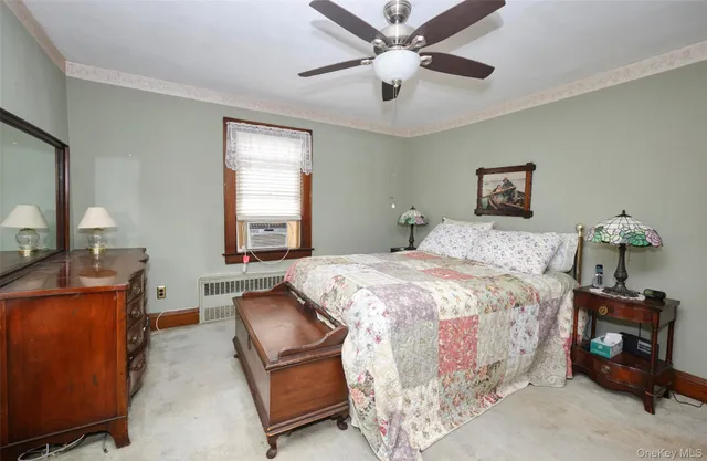 $899,000 | 17 Concord Street, Floral Park, NY 11001