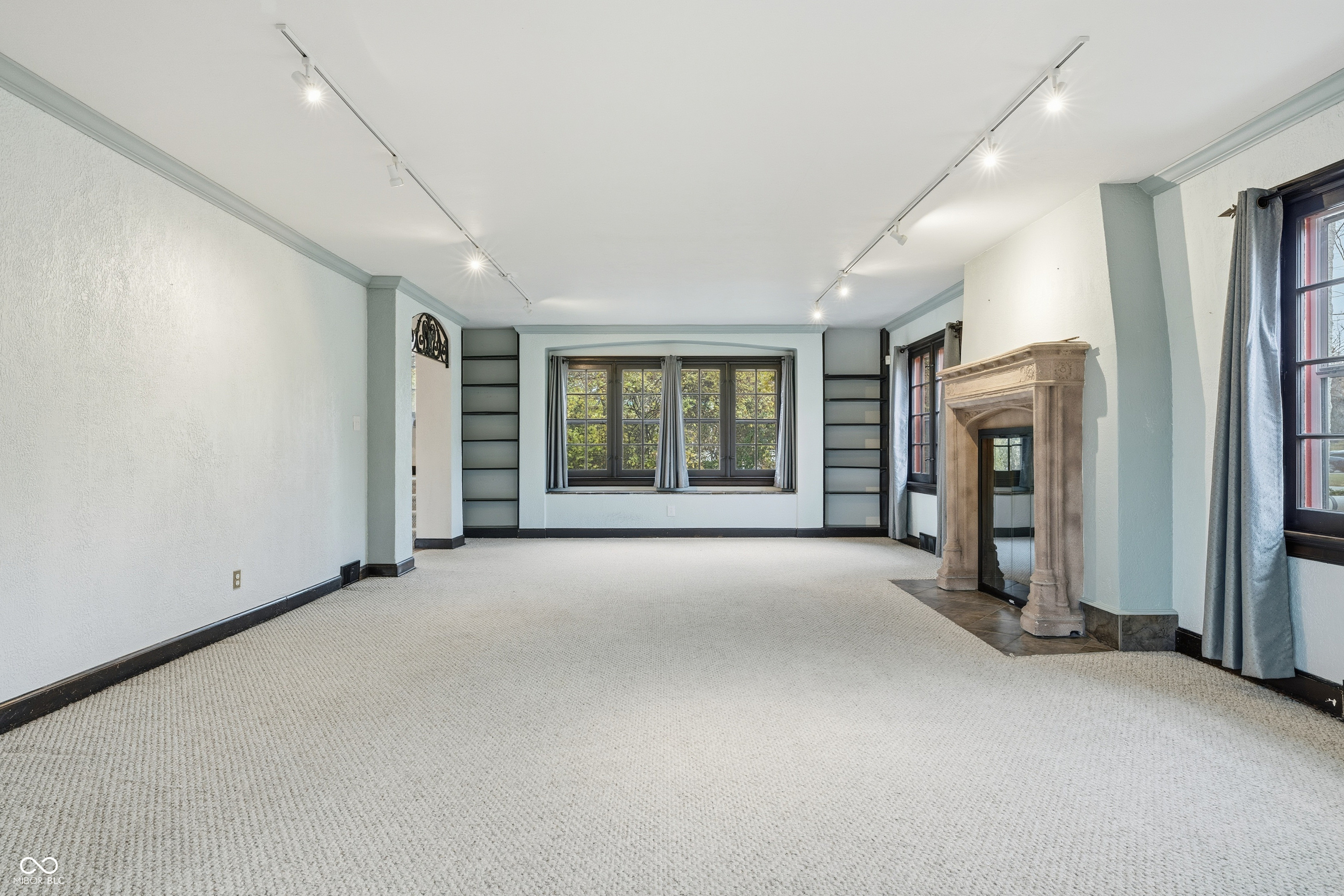 1701 West 51st Street Indianapolis, IN 46228 - Photo 11 of 47