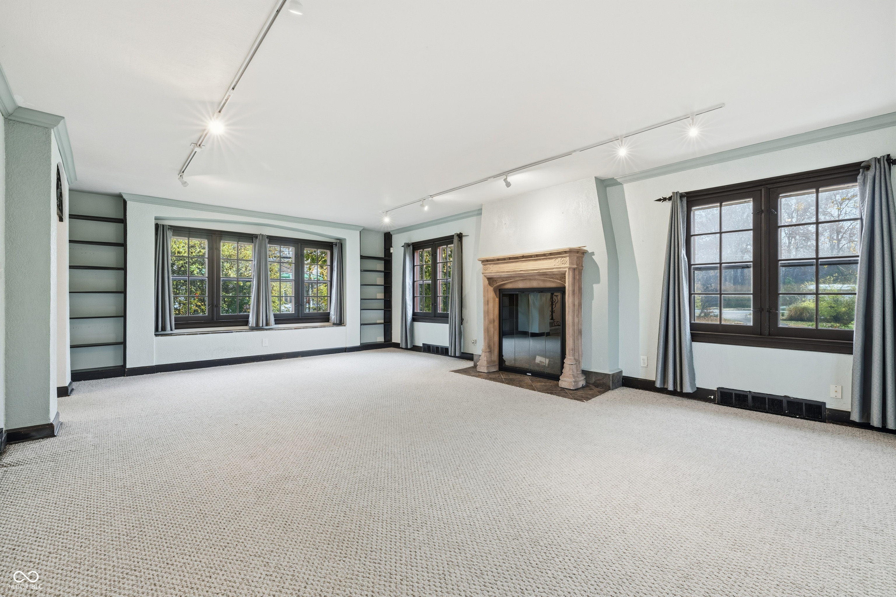 1701 West 51st Street Indianapolis, IN 46228 - Photo 13 of 47