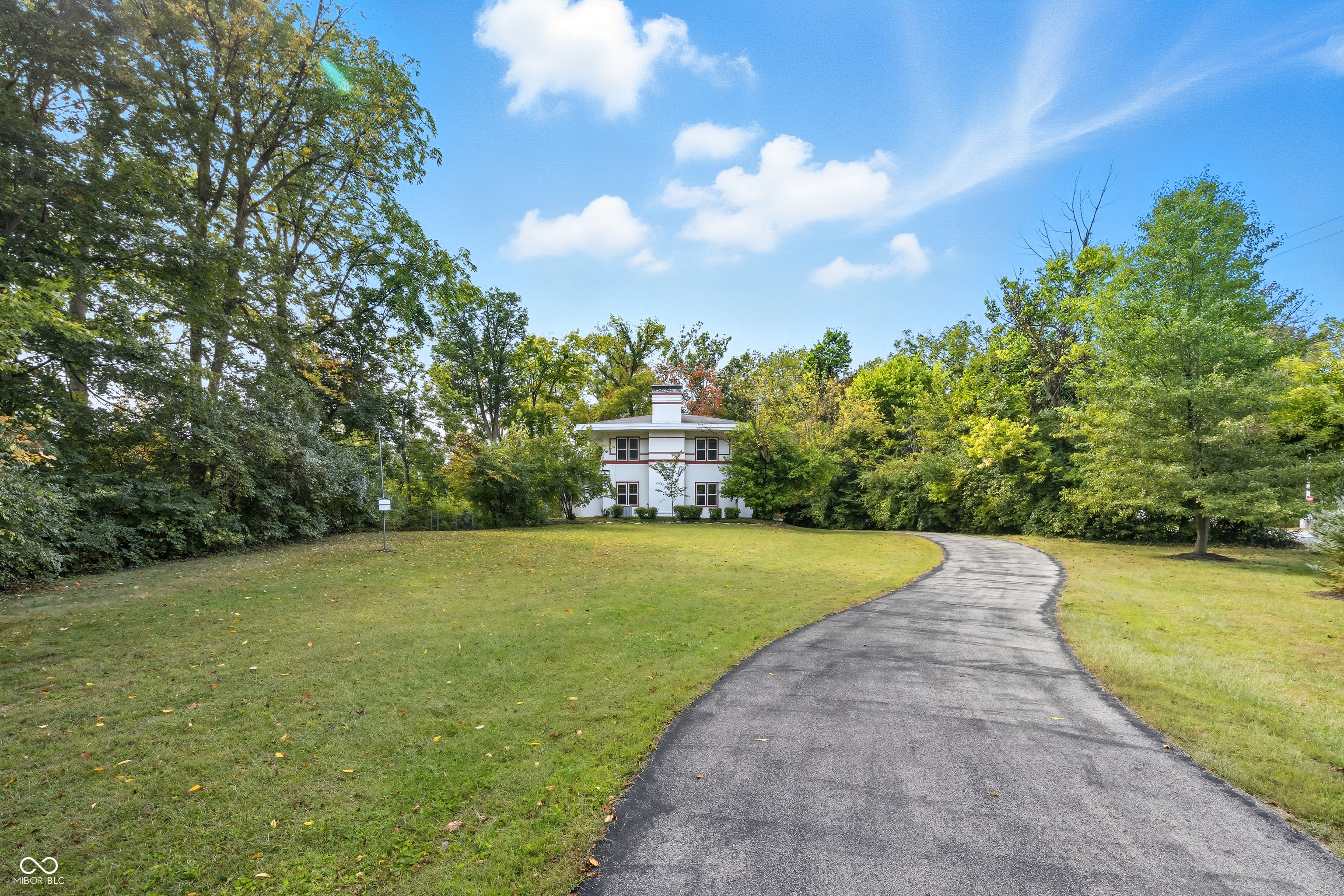 1701 West 51st Street Indianapolis, IN 46228 - Photo 3 of 47