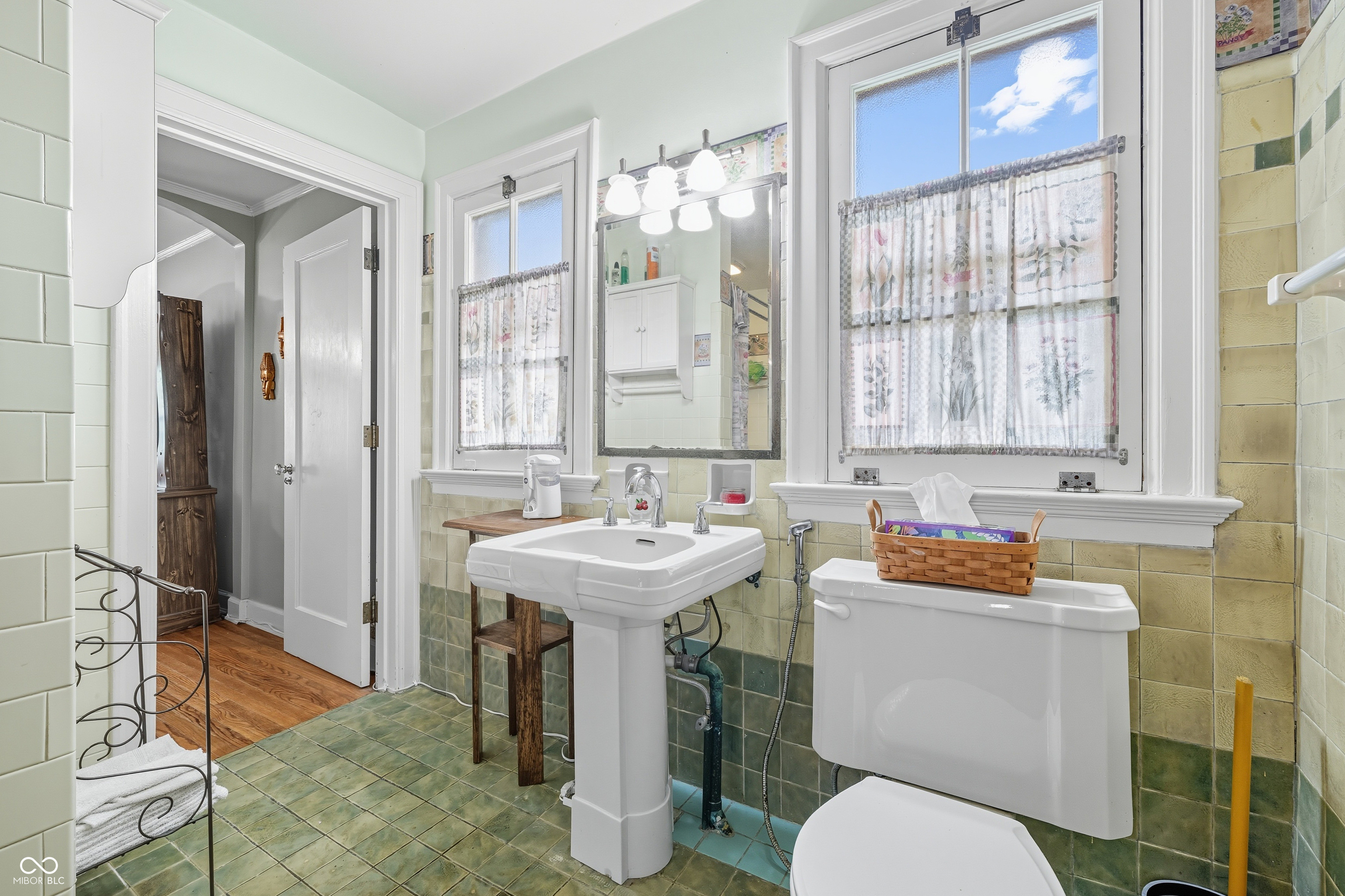 1701 West 51st Street Indianapolis, IN 46228 - Photo 35 of 47