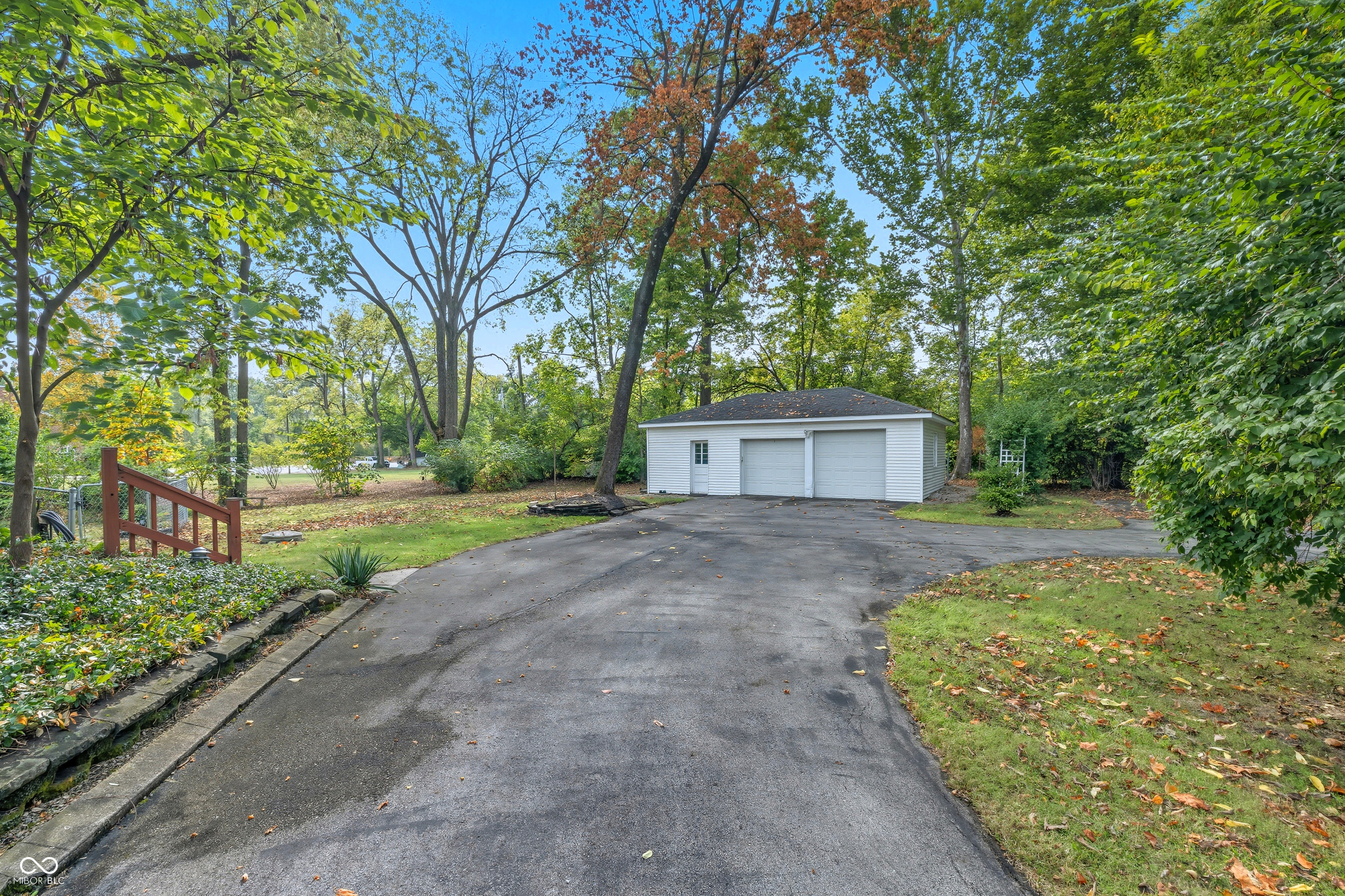 1701 West 51st Street Indianapolis, IN 46228 - Photo 44 of 47