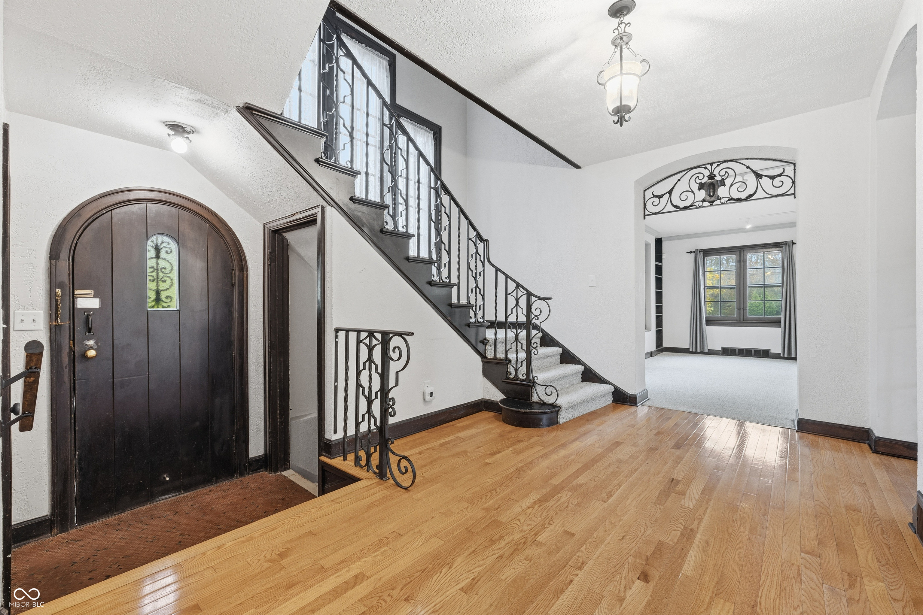 1701 West 51st Street Indianapolis, IN 46228 - Photo 7 of 47