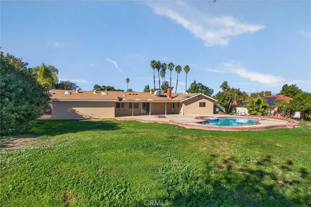 $872,000 | 2843 James Street, Corona, CA 92881