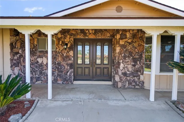 $872,000 | 2843 James Street, Corona, CA 92881