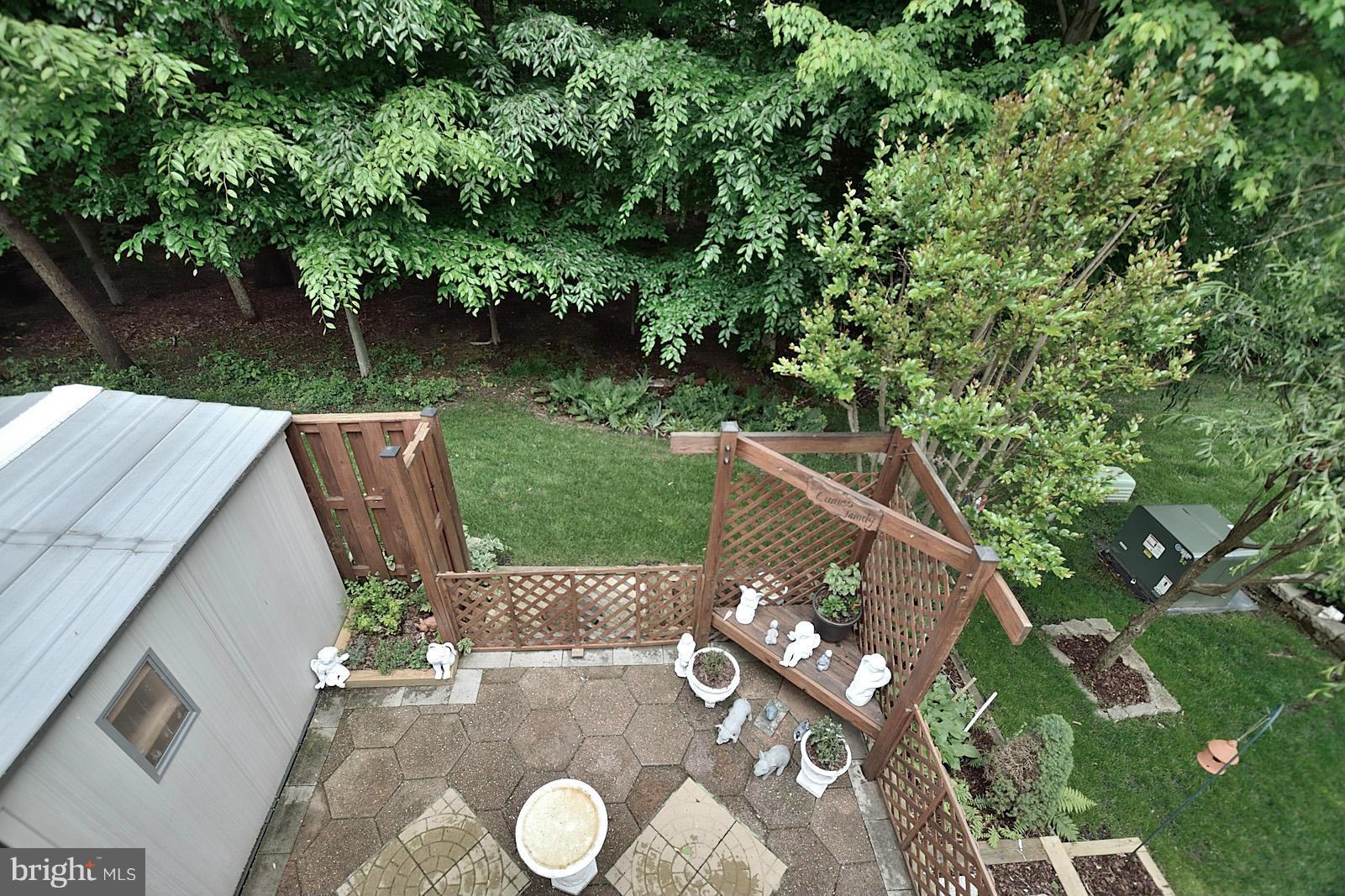 7286 Olde Lantern Way Springfield, VA 22152 - Photo 12 of 26 Exterior (Rear)