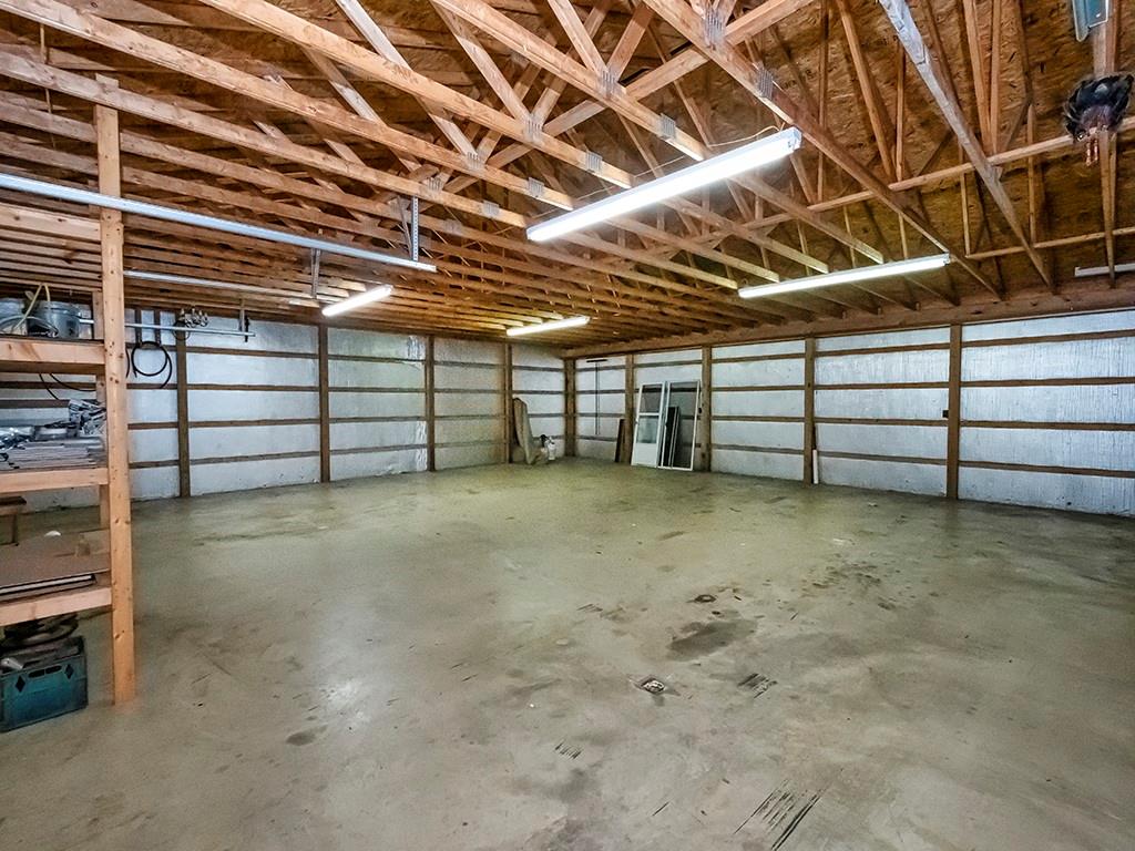 5062 Greensburg Road Apollo, PA 15613 - Photo 3 of 25 Gallery Image 3