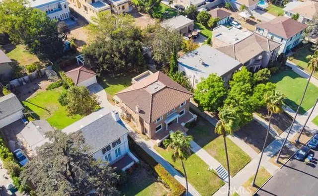 $6,500 | 1231 South St Andrews Place, Los Angeles, CA 90019