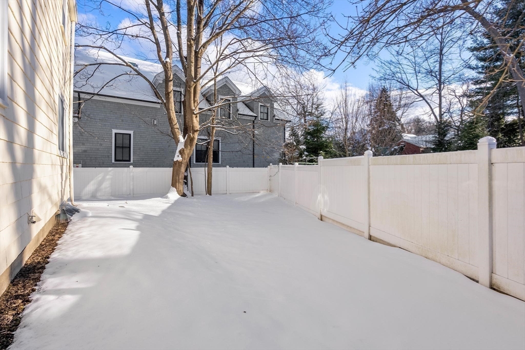 79 Wheeler Road Newton, MA 02459 - Photo 22 of 28