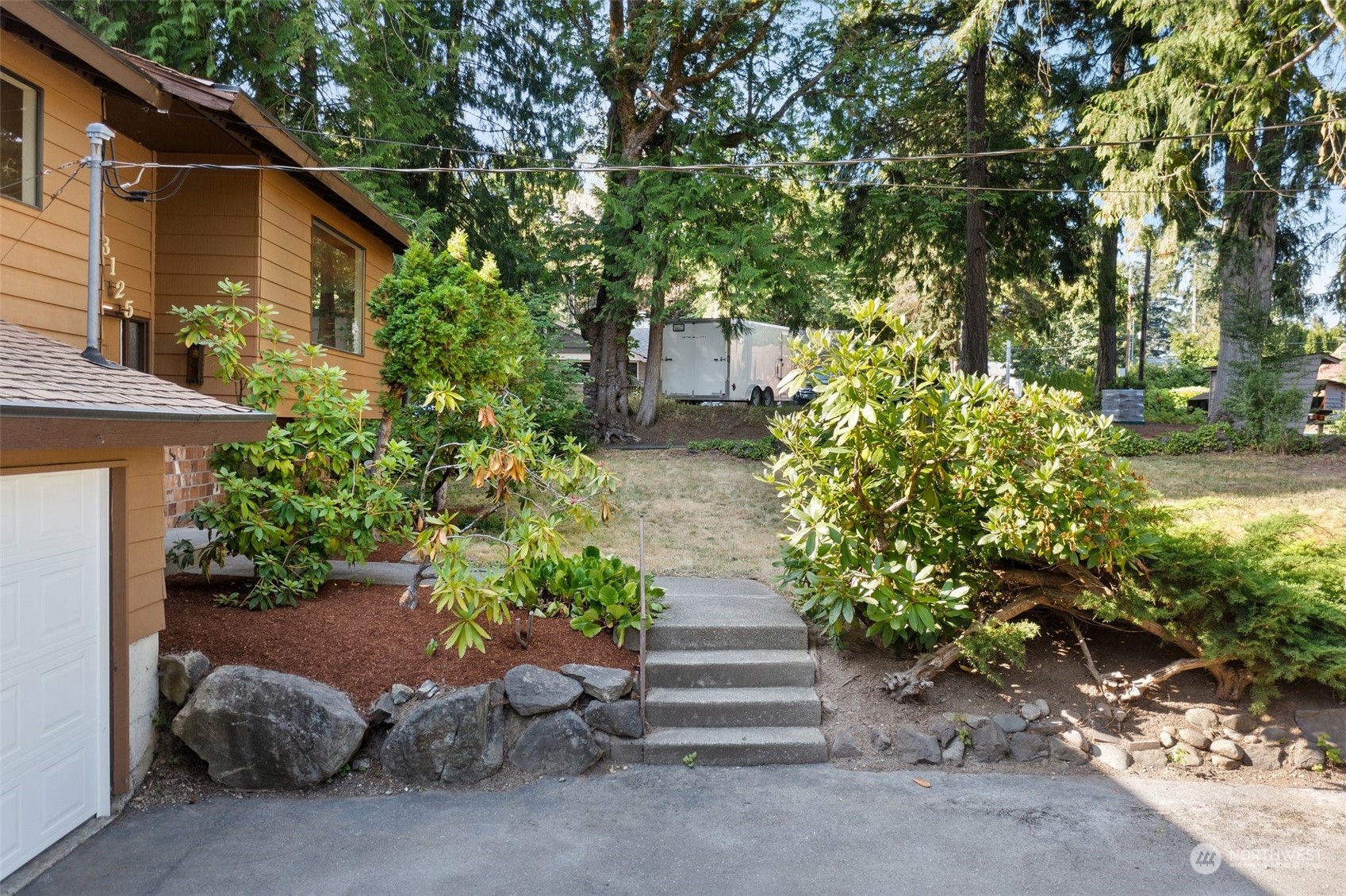3125 Rocky Point Road Northwest Bremerton, WA 98312 - Photo 4 of 40 Gallery Image 4