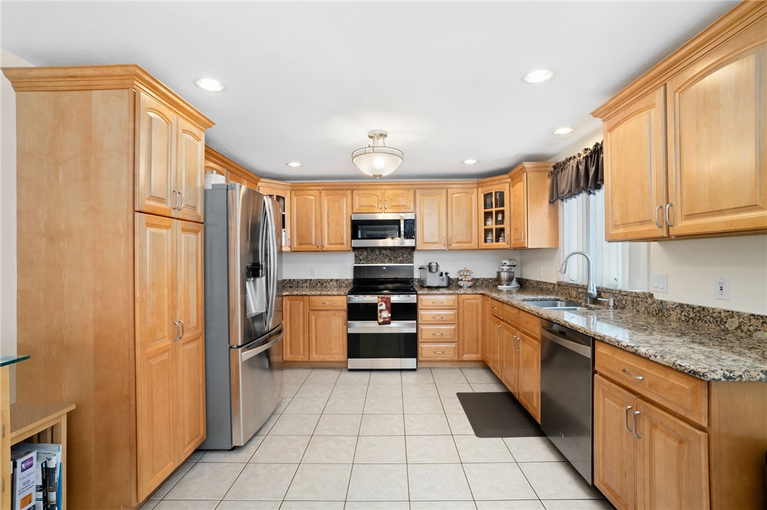 375 Congress Street Woonsocket, RI 02895 - Photo 14 of 44