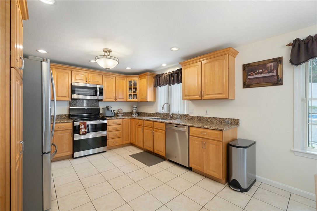 375 Congress Street Woonsocket, RI 02895 - Photo 17 of 44