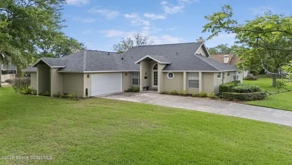$490,000 | 432 Crystal Lake Drive, Melbourne, FL 32940