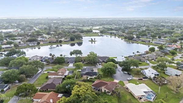 $490,000 | 432 Crystal Lake Drive, Melbourne, FL 32940