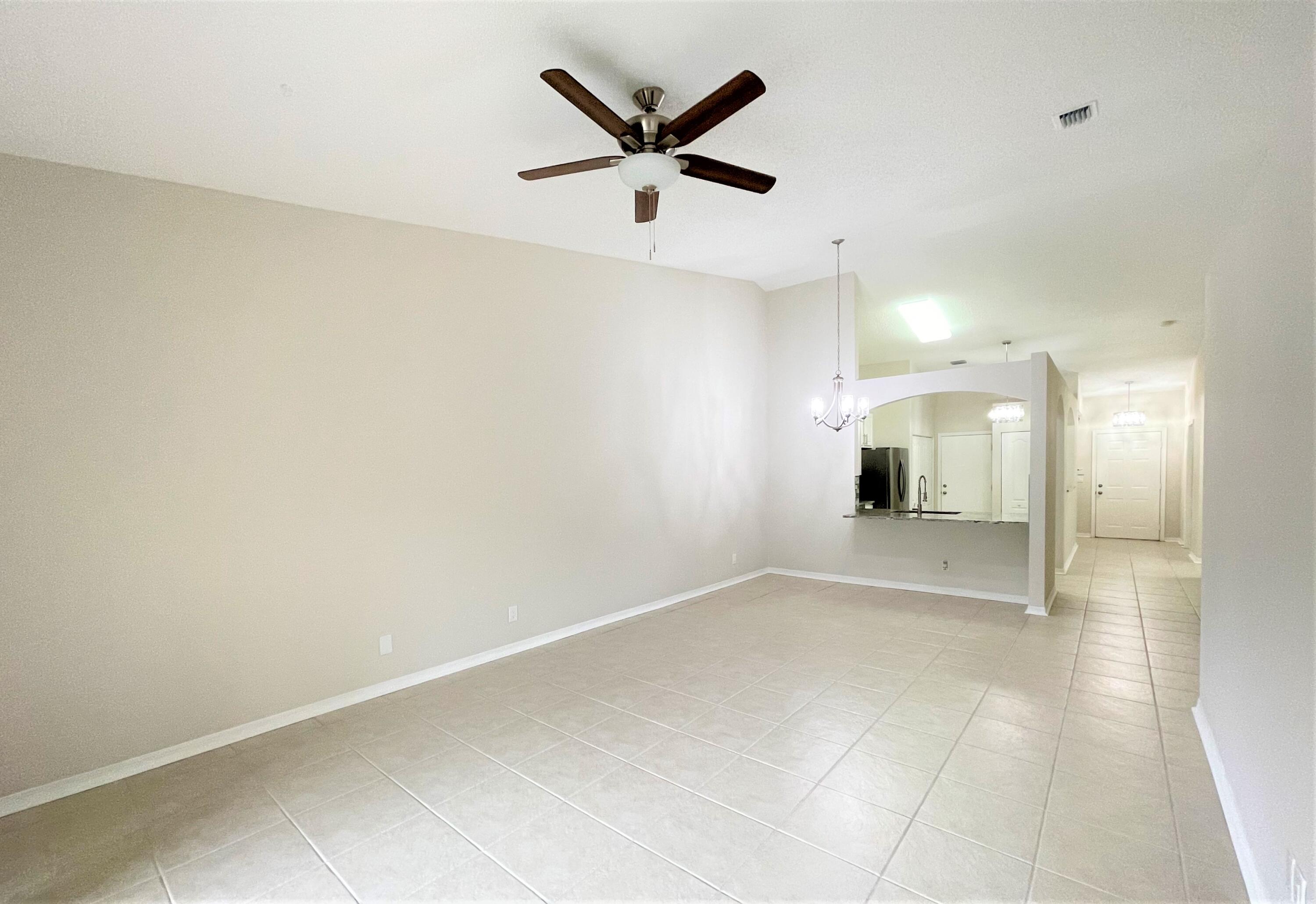 8516 Logia Circle Boynton Beach, FL 33472 - Photo 12 of 38 12