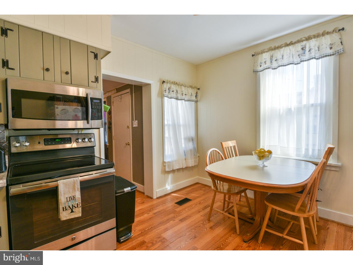 217 Chestnut Street Spring City, PA 19475 - Photo 6 of 24 Kitchen