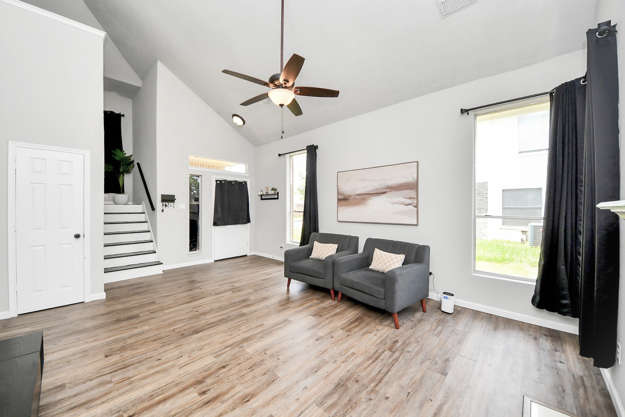 16118 Bunker Ridge Road Houston, TX 77053 - Photo 5 of 41