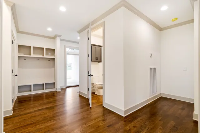 $889,900 | 4043 Advocate Path, Culleoka, TN 38451