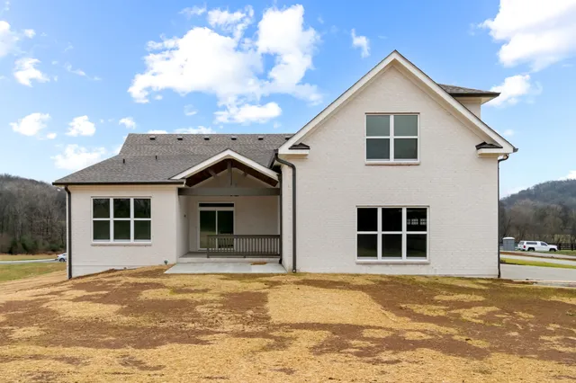 $889,900 | 4043 Advocate Path, Culleoka, TN 38451