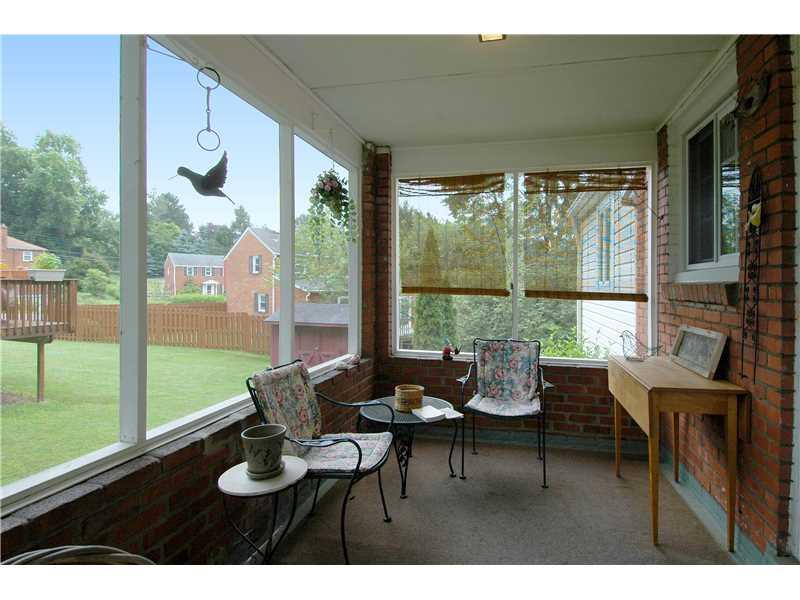 503 Nichols Road Pittsburgh, PA 15237 - Photo 16 of 23 Sunroom.